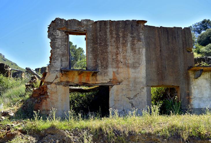 Cabaloria, un pueblo fantasma